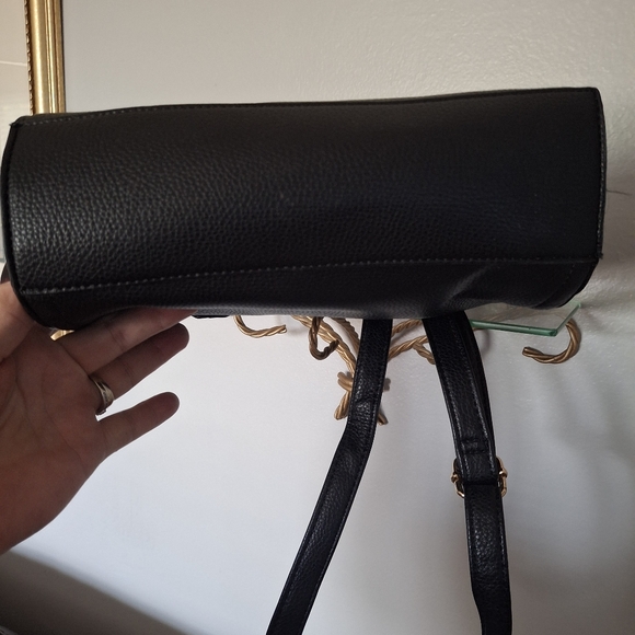 Aldo Handbag with Removable Crossbody Strap and Removable Wallet - Picture 5 of 12